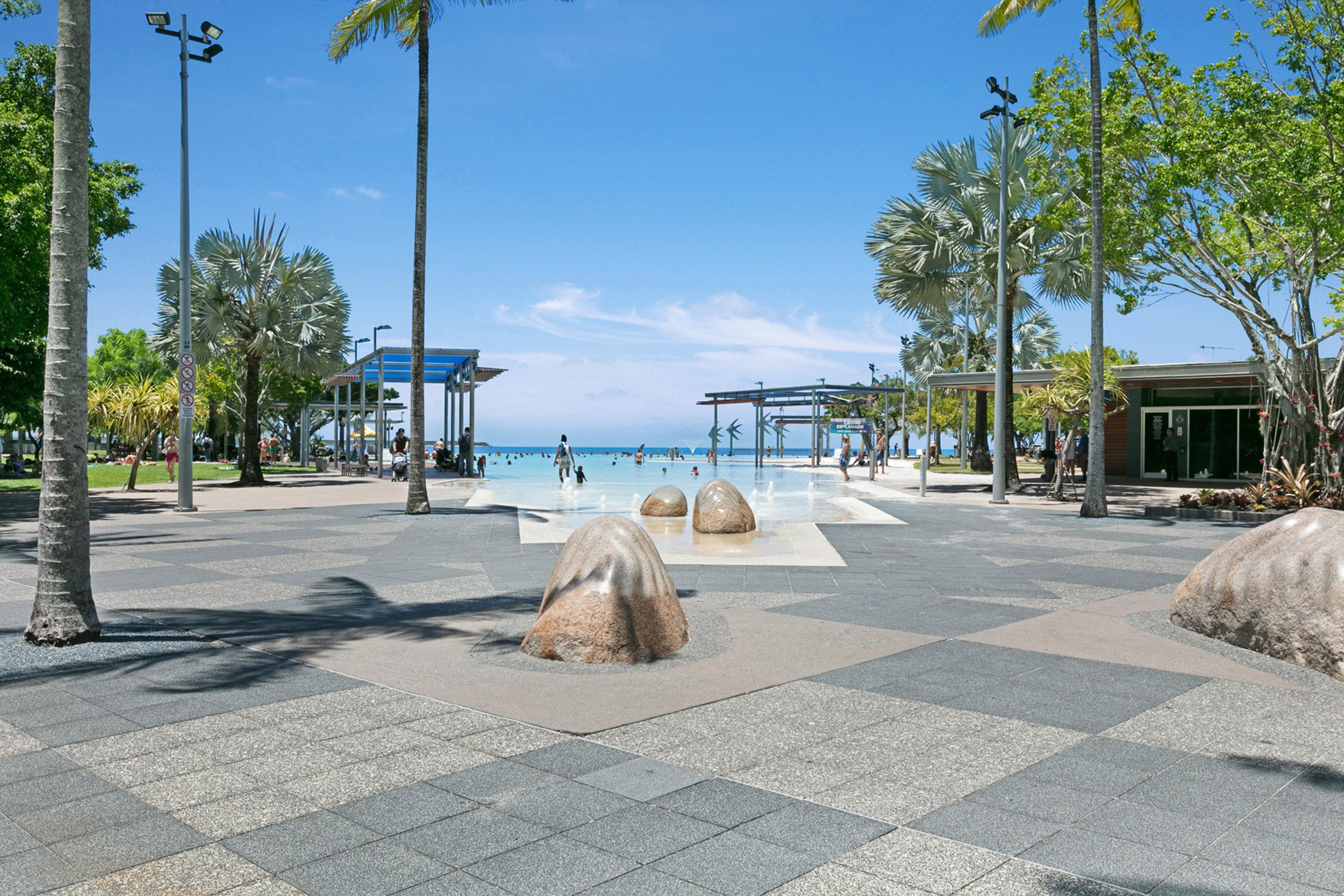 Готель Mantra Esplanade Кернс Екстер'єр фото